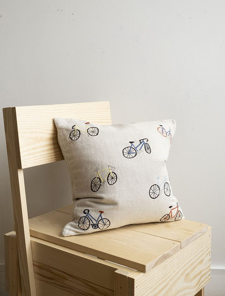 Embroidered pillowcases with bicycles - Plakatcph.com - posters, posters and home designs
