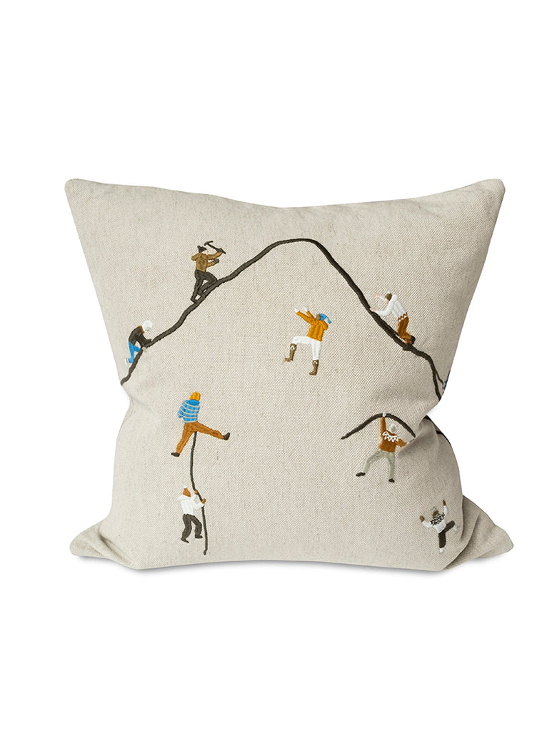Embroidered pillowcase with Mountaineer motif - Plakatcph.com - posters, posters and home designs